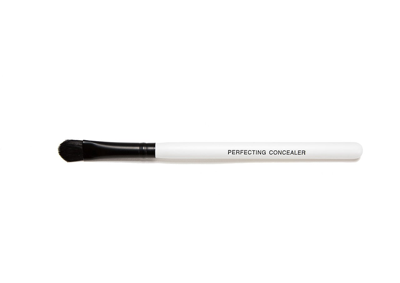 Pro Range Perfecting Concealer Brush